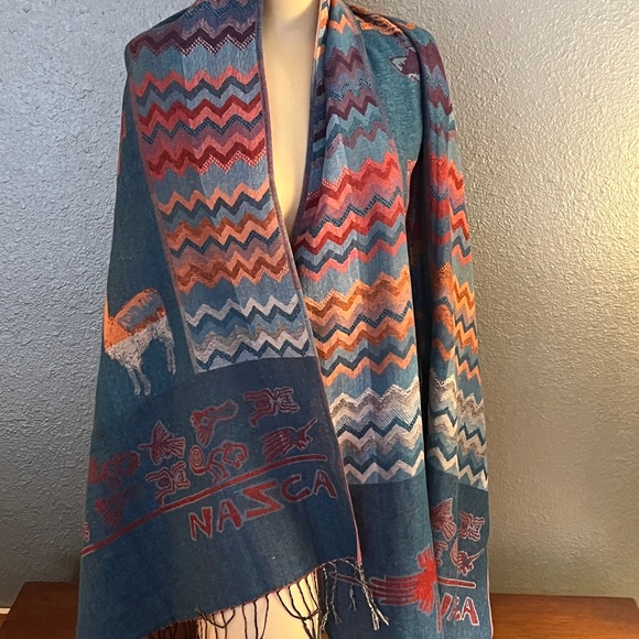 Colorful Zigzag Patterned Shawl - Picture 2 of 4
